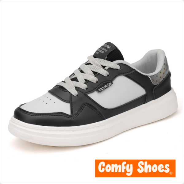 Ladies New Sneaker 139 Black and white